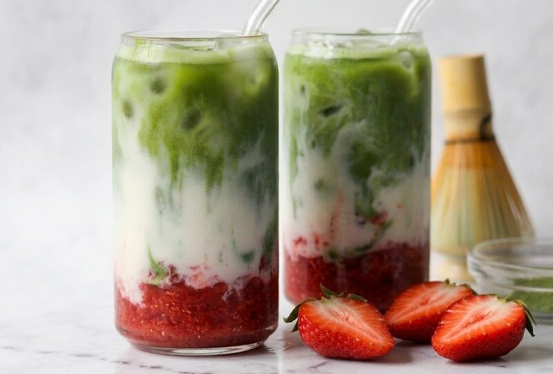 Strawberry Matcha Latte Recipe